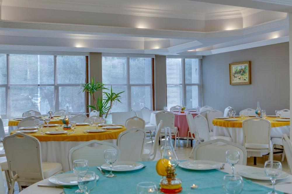 The View City Hotel 쿠사다시 외부 사진