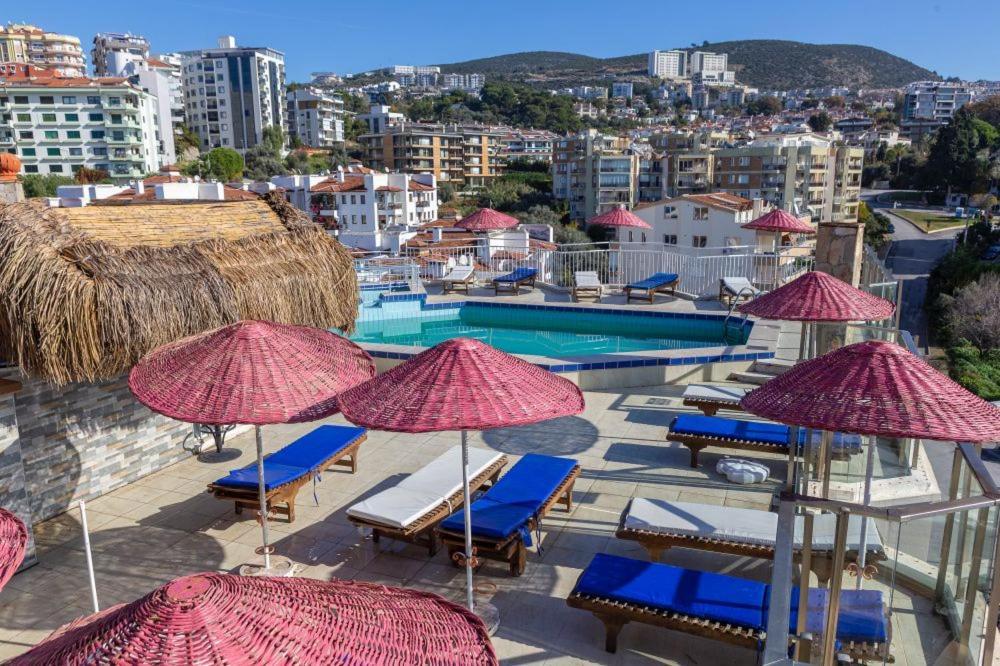 The View City Hotel 쿠사다시 외부 사진